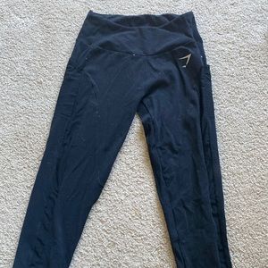 gym shark leggings! size- small woman’s and large children